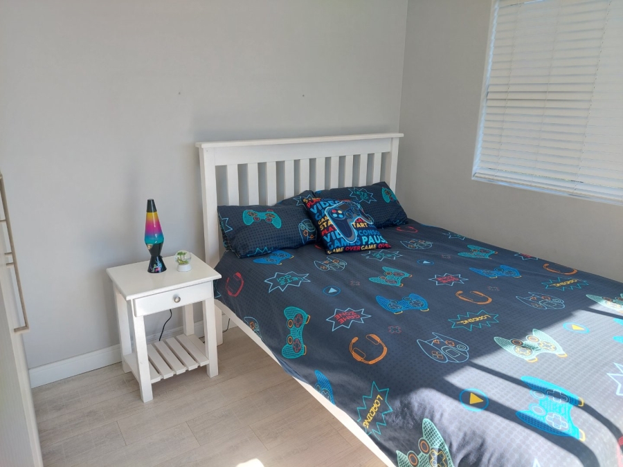 4 Bedroom Property for Sale in Hartenbos Landgoed Western Cape